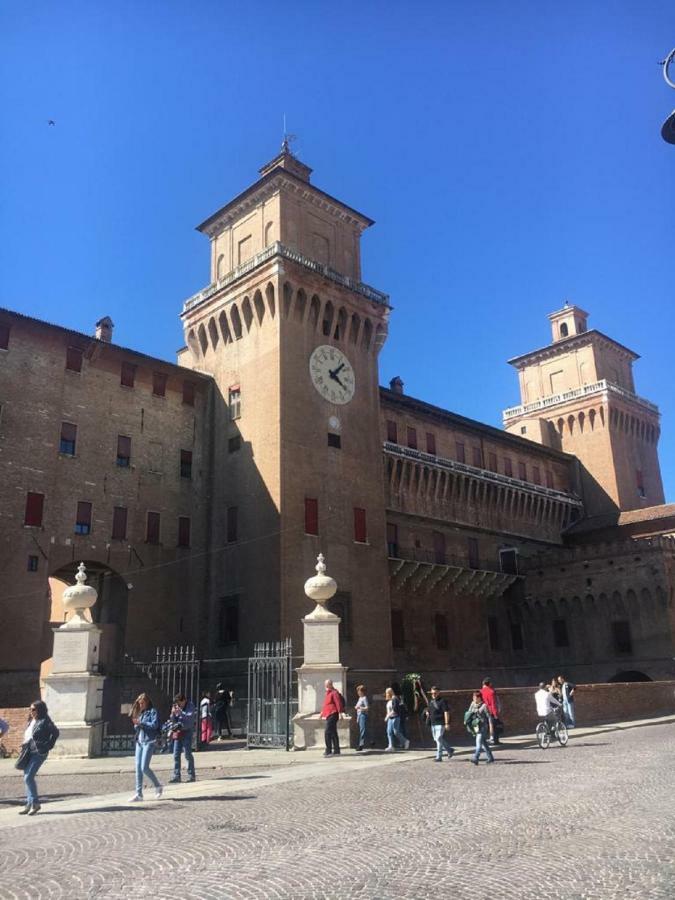 Apartamento A Due Passi Dal Castello Ferrara Exterior foto