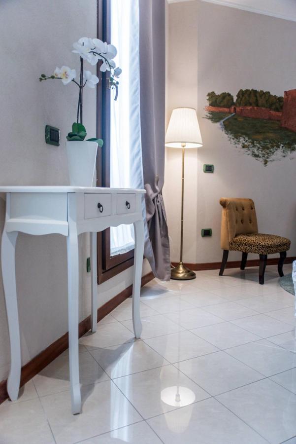 Apartamento A Due Passi Dal Castello Ferrara Exterior foto